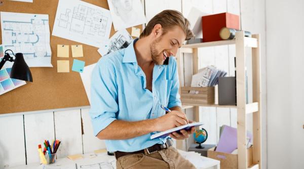 Eficiența la birou în 2026: cum influențează organizarea spațiului rezultatele profesionale