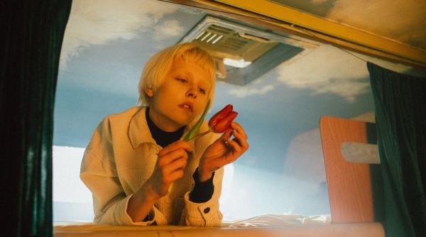 Luna Plină Roz, 2 aprilie 2026: Schimbări în relații și emoții intense pentru 4 zodii