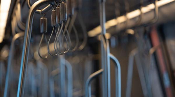 perturbari metrou bucuresti piata unirii 1 incident medical m2 2 aprilie 2026