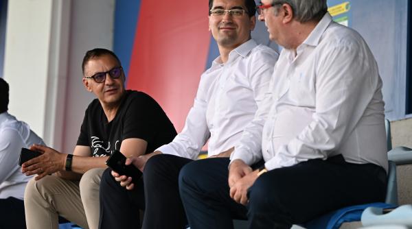 OK! Vine Hagi, dar cine joacă?