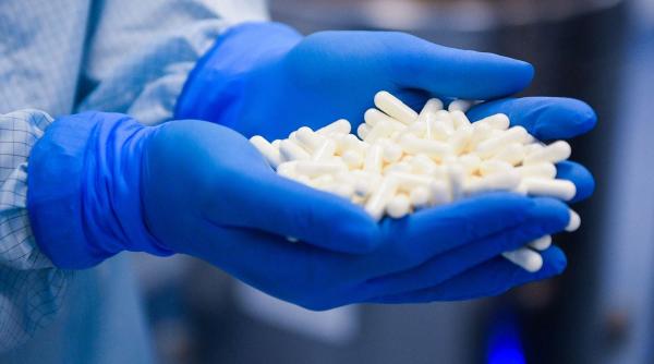 Criză dublă UE: 52 fabrici farmaceutice românești sub amenințare totală