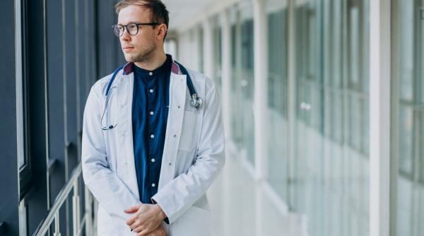 Majoritatea tinerilor medici vor să părăsească sistemul sanitar românesc