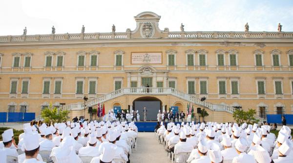 chef richard abou zaki invitat de prestigioasa scoala culinara alma sa tina o lectie despre viziunea lui asupra gastronomiei contemporane