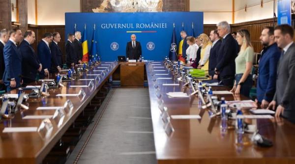 Omagiu solemn la Guvern: Miniștrii au păstrat un moment de reculegere pentru „Il Luce”