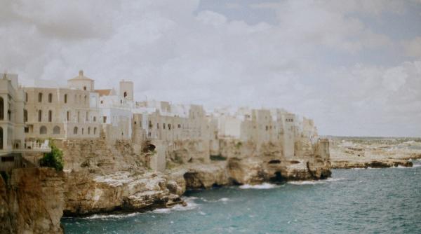 rafale vant puternic italia doi morti puglia campania avertizari cod galben 2026