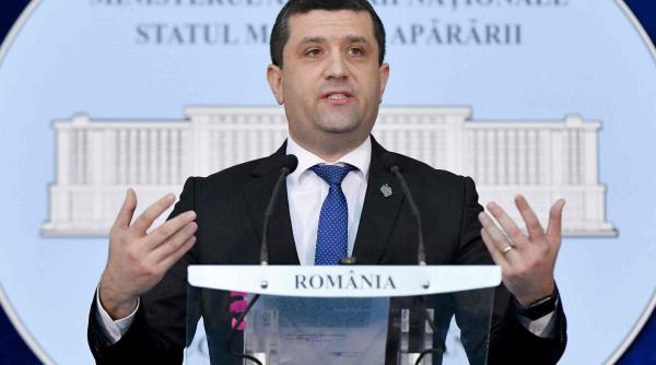 L-am prins! Ministrul-vedetă al USR Radu Miruță, în recital de incompatibilitate. Avem documentele