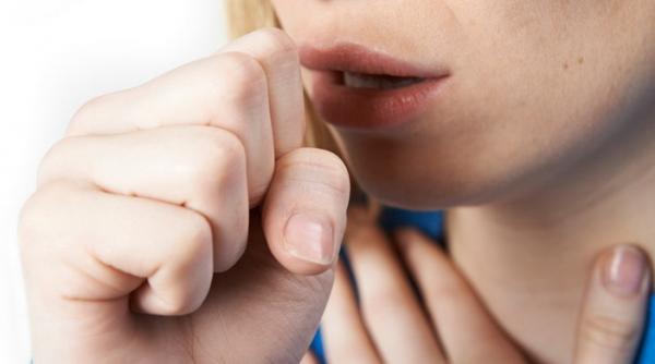 Nu e glumă, e diagnostic: Cum te poți îmbolnăvi, la propriu, de muncă