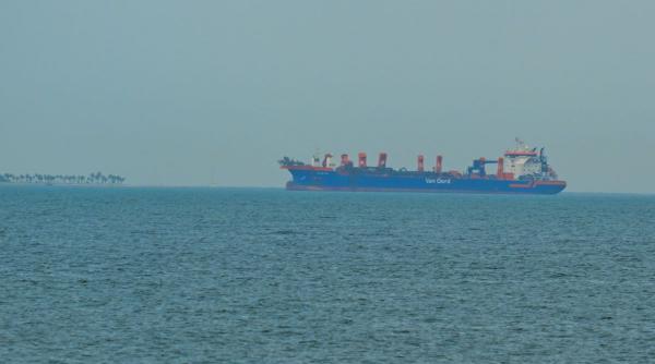 China cere Iranului deschiderea Strâmtorii Ormuz. Ce spune Teheranul?