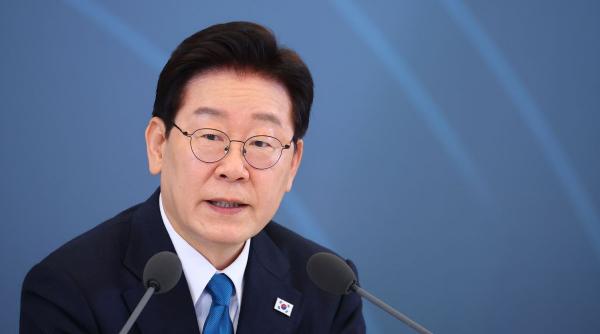 Președinții Vietnamului și Coreei de Sud, întâlnire la Hanoi. Samsung, la masa discuțiilor