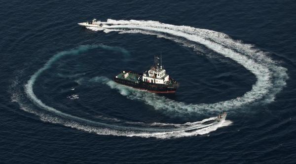 Escaladare în Golf: Iranul închide Strâmtoarea Ormuz până la instaurarea păcii. Reacția dură a lui Donald Trump