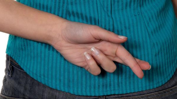 luni nastere care detecteaza minciuna