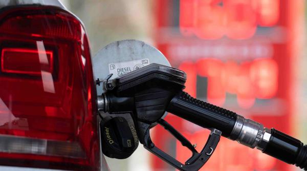 „Criza Ormuz”. Suedia ia în calcul raționalizarea carburanților