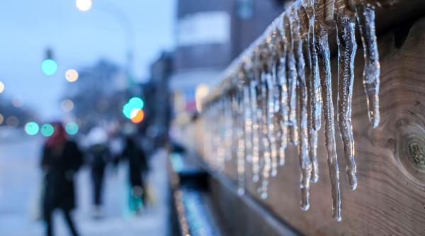 Val de aer arctic peste România: frig neobișnuit la final de aprilie și risc de îngheț în plină primăvară