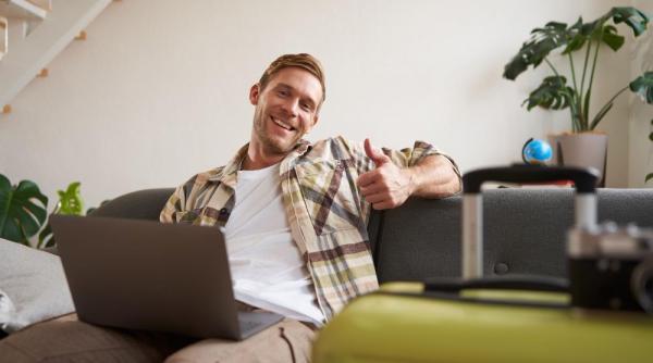 Cum să te distrezi online aproape gratis