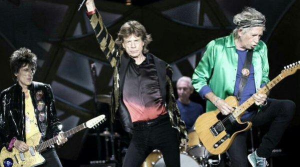 la peste 80 de ani legendarii the rolling stones revin cu albumul foreign tongues