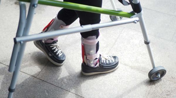propunere sprijin financiar suplimentar copii dizabilitati