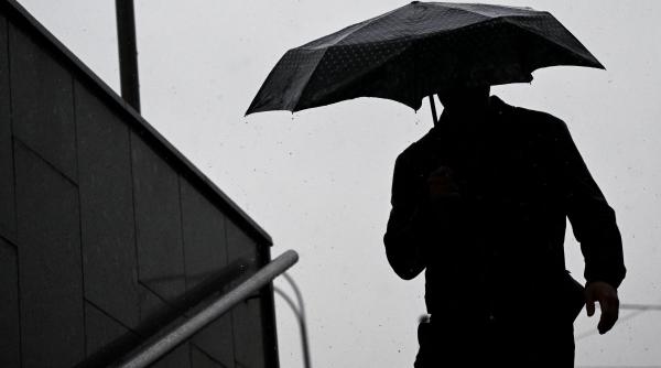 alerta meteo imediata de vreme severa ploi torentiale si vant puternic 17 mai