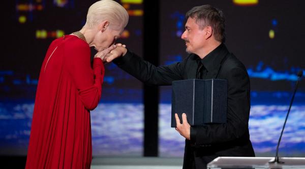 Mungiu, mesaj devastator după Cannes: Am pretenţia ca statul român să dea mai mult înapoi culturii şi cinematografiei