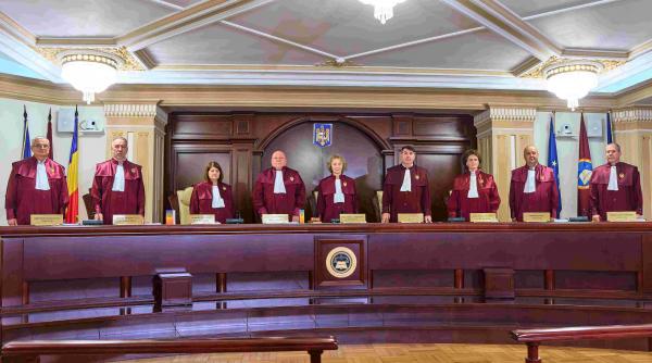 USR vrea să schimbe, neconstituțional, procedura de audiere a candidaților pentru funcția de judecător la CCR