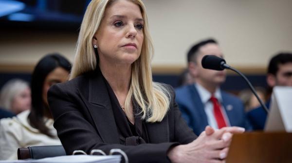 pam bondi fost procuror general sua diagnosticata cancer