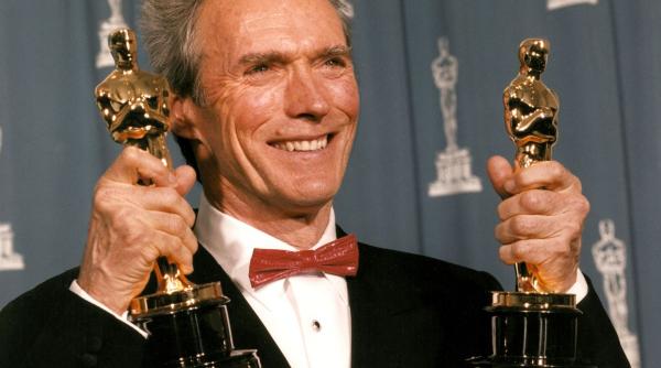 legenda hollywood adio cinematografiei dupa 70 ani lumina reflectoarelor
