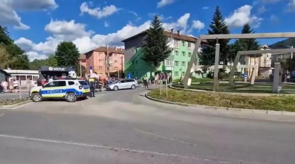Un bărbat a deschis focul în Lupeni. Patru persoane au ajuns
