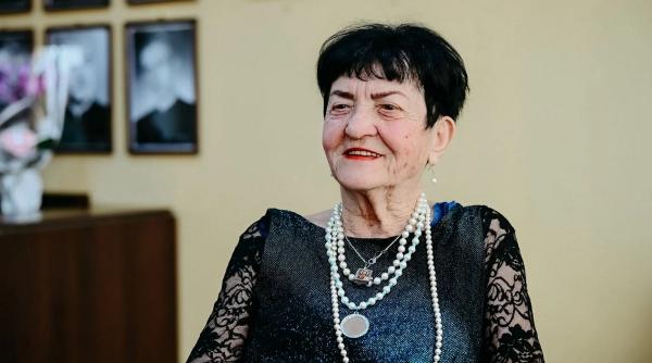cea mai varstnica studenta romania absolvit facultatea 90 ani