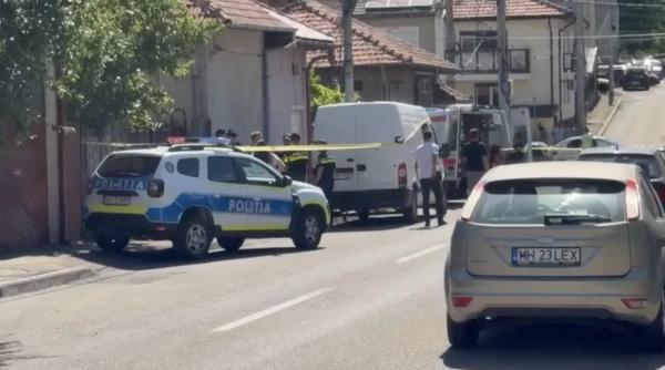 „Am văzut-o că era căzută lângă casă, plină de sânge.” Ucisă de propriul fiu la câteva zile după ce s-a întors în țară. Filmul crimei care a șocat Drobeta-Turnu Severin