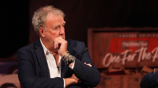 Vedeta de televiziune Jeremy Clarkson suferă de o formă agresivă de cancer