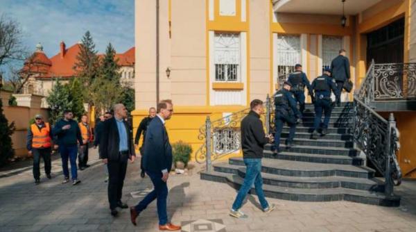 Dominic Fritz naţionalizează case pe un decret din 1950 emis de Consiliul de Stat al Republicii Populare Române