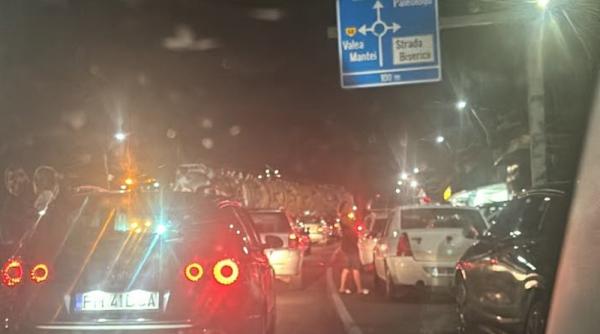 Accident mortal pe DN1B, în Prahova: un bărbat de 52 de ani a murit după ce a intrat cu mașina într-un cap de pod