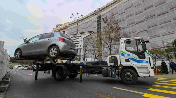 Reîncepe scandalul mașinilor ridicate ilegal în București