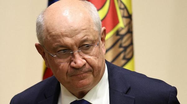 premierul republicii moldova alexandru munteanu si a dat demisia