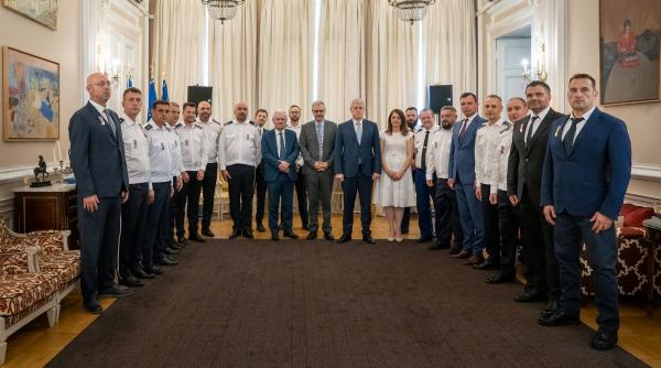 Operațiunea „Musca”: Polițiști români, decorați de Franța după capturarea celui mai periculos traficant de droguri din Europa