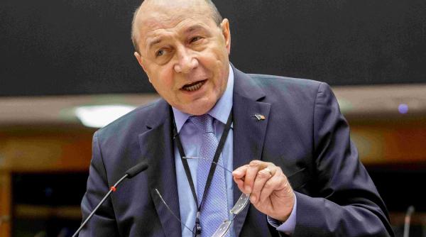 ONG-istul Traian Băsescu a făcut primul milion pe fundație