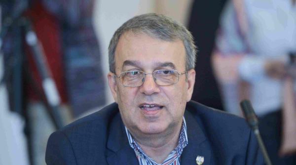 Primăria liberalului Vergil Chițac închiriază șoferi de la firma unui lider al partidului lui Ludovic Orban