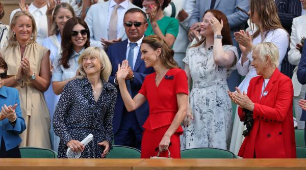 Imaginea zilei de la Wimbledon 2026: Simona Halep, lângă Prințesa de Wales și marile legende ale tenisului. Cine a însoțit-o pe campioana României