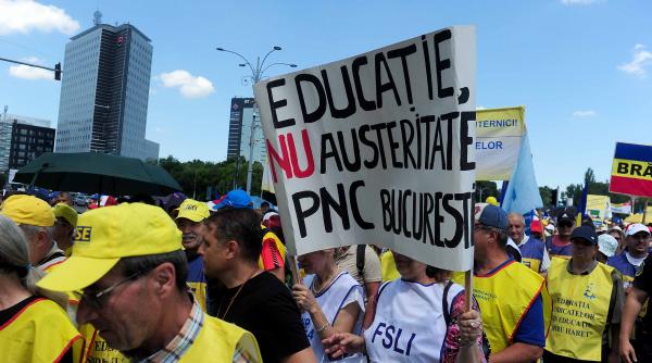Noua lege a salarizării schimbă regulile pentru bugetari. Compensarea salarială se extinde, iar sporurile pentru proiecte europene se dublează