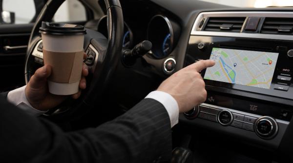 Ghid complet pentru alegerea unei navigații dedicate BMW: compatibilitate, funcții și performanță