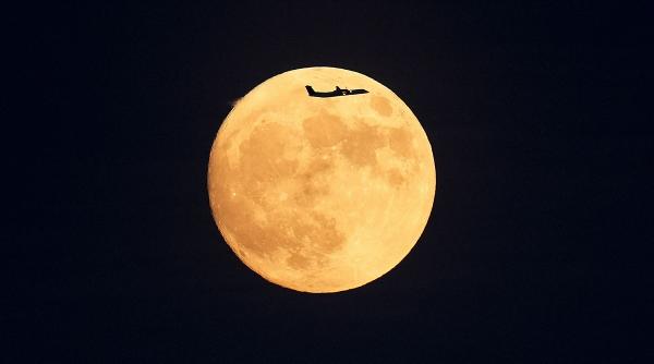 NASA pregătește o bază permanentă pe Lună!