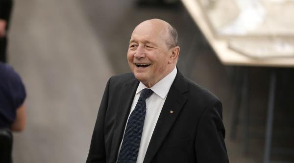 Traian Băsescu avertizează: „Urmează testul cu roiul”. Rusia ar putea testa apărarea României cu atacuri de drone