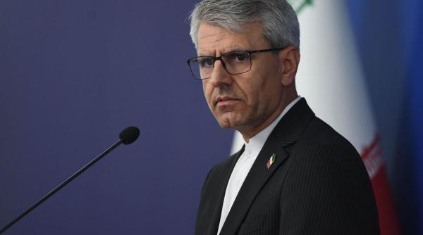 Iranul respinge negocierile cu SUA. Ce se întâmplă în Strâmtoarea Ormuz