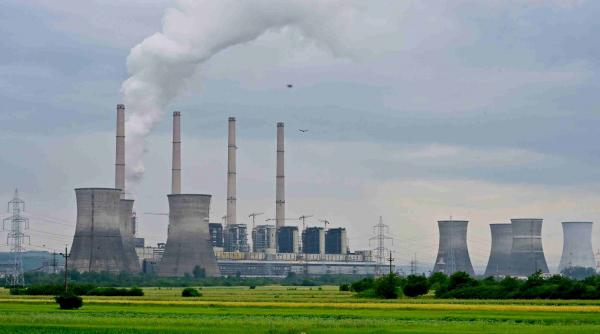 Deciziile politice au eliminat aproape 4.000 MW din producția internă de electricitate, prin închiderea CE Oltenia. Sindicatele cer revenirea la producţia de energie pe bază de cărbune 