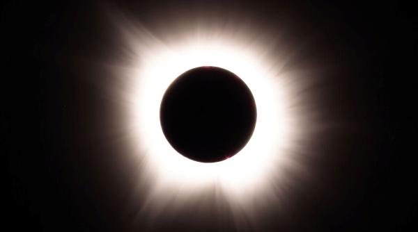 Eclipa totală de Soare, 12 august 2026. Satul spaniol unde noaptea vine de două ori într-o singură seară