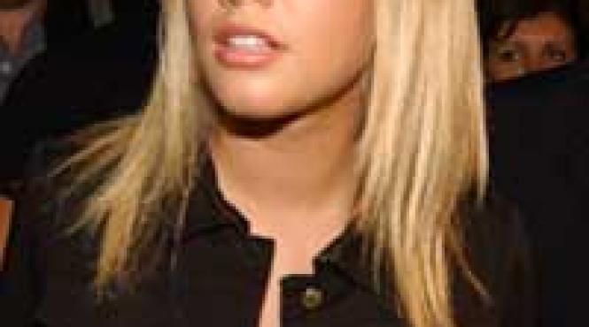 astazi e ziua ta alexandra dinu