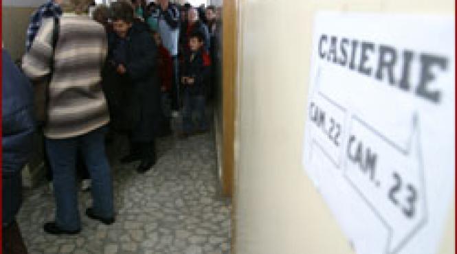 taxe locale romanii dau ghes sa scape de impozite