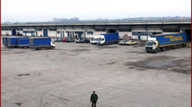 tranzit firmele pierd timpul prin vami din cauza comisionarilor