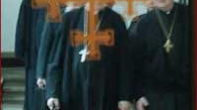 polonia iar fantoma secu