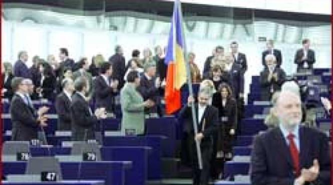 bun venit eurodeputati cu acte