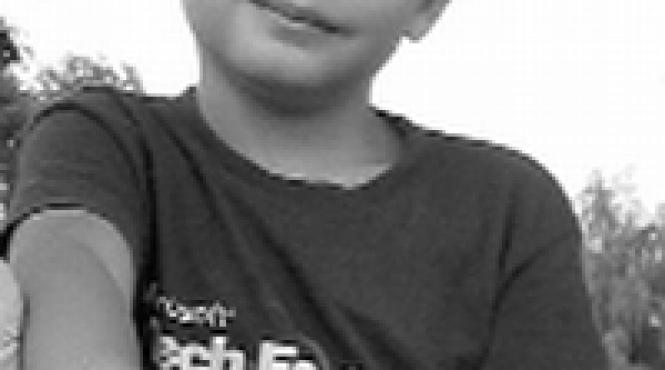 in memoria lui vladut cersetorul care i ajuta pe ceilalti